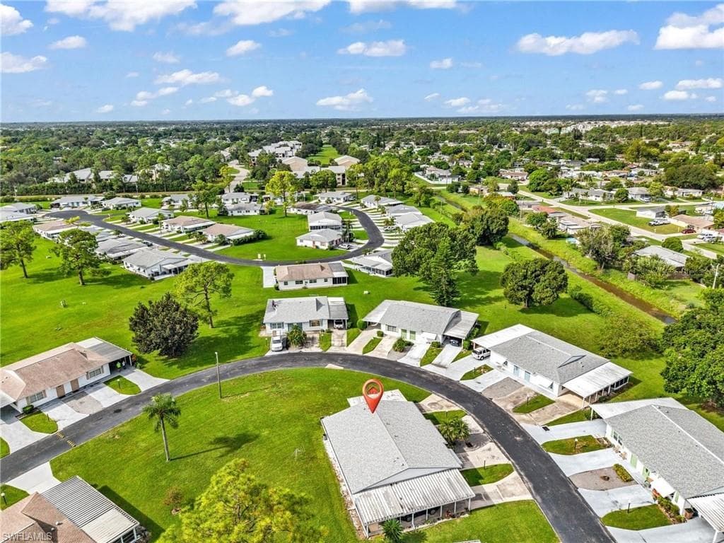30 Desert Candle CIR LEHIGH ACRES, FL 33936