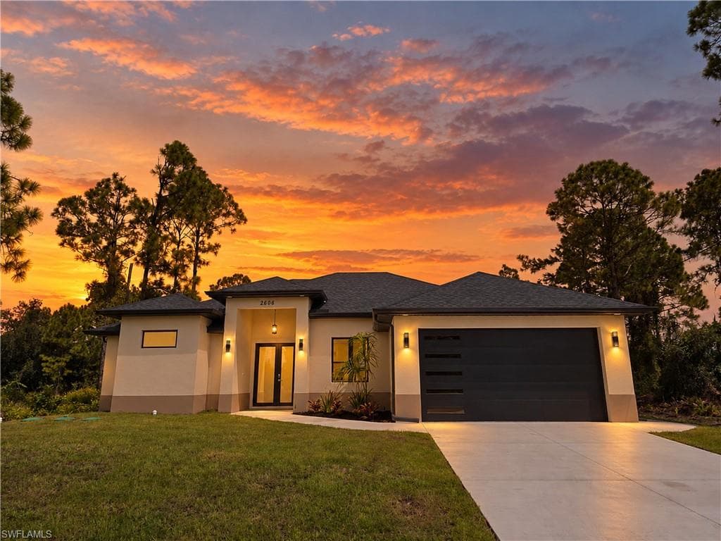 2606 43rd ST W LEHIGH ACRES, FL 33971