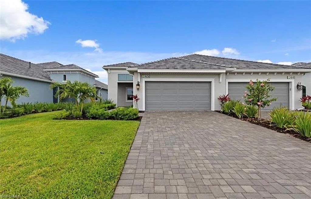 4636 Skysail DR NAPLES, FL 34120