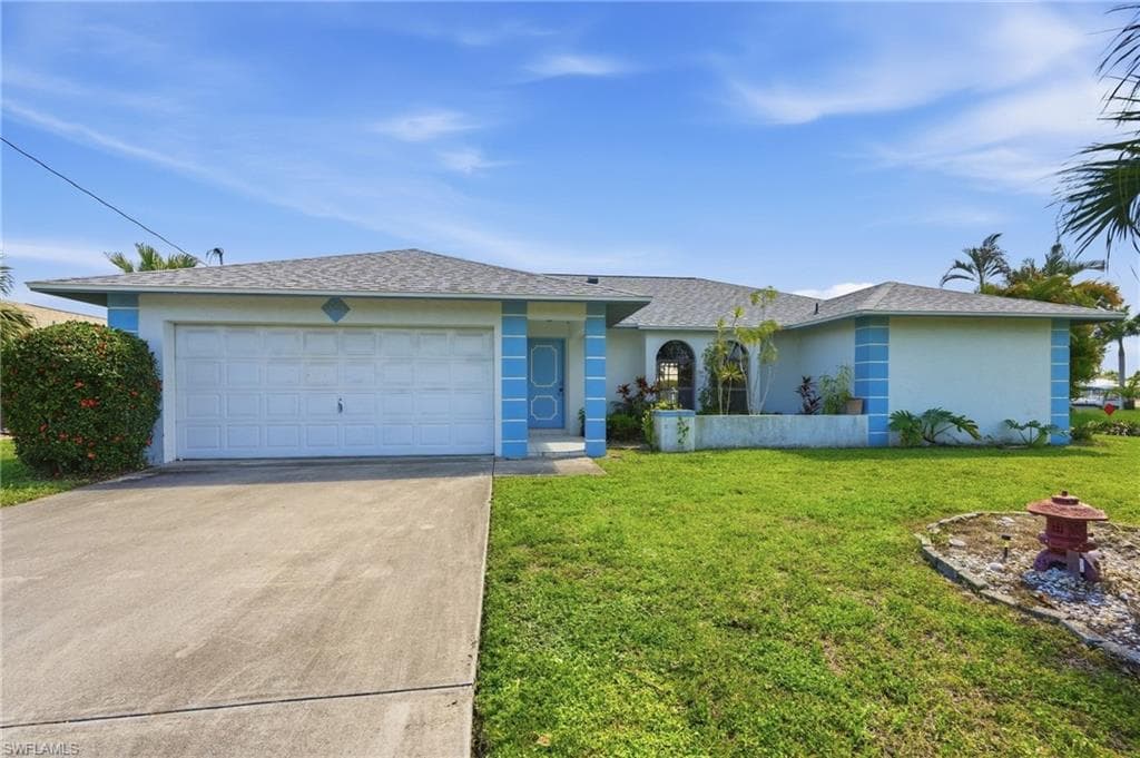 202 SE 37th TER CAPE CORAL, FL 33904