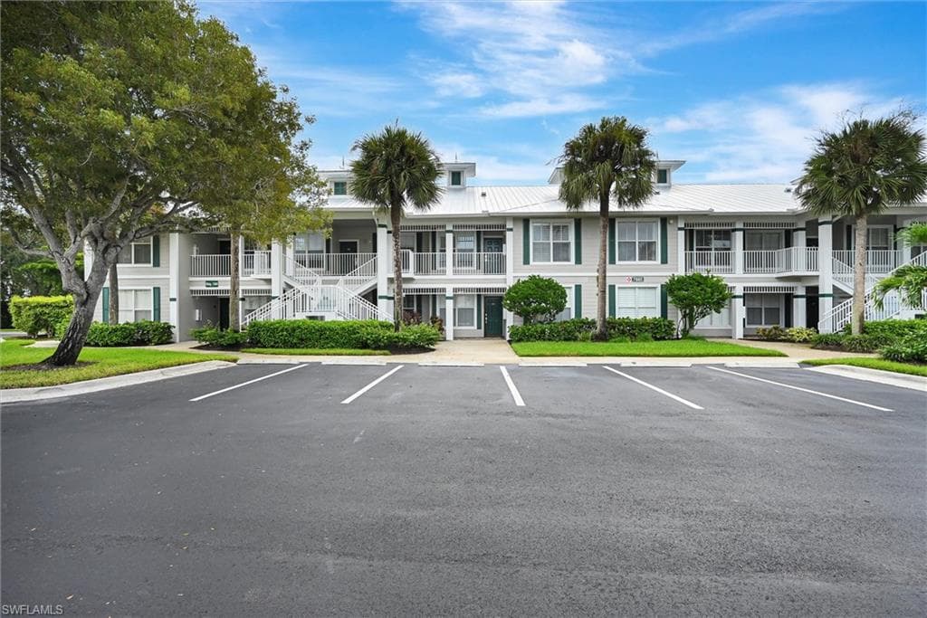 7885 Mahogany Run LN 1513 NAPLES, FL 34113