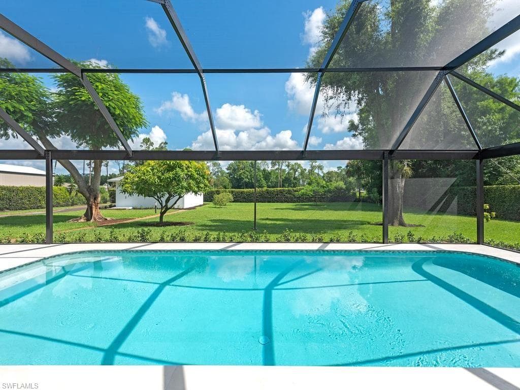 5520 CYNTHIA LN NAPLES, FL 34112