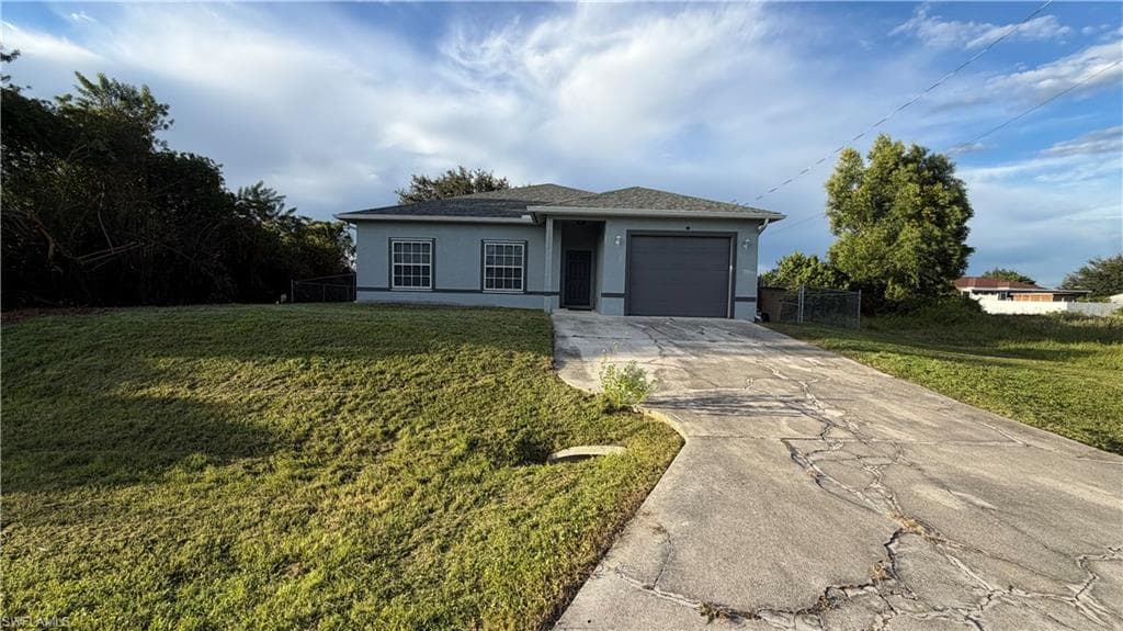 3202 10th ST SW LEHIGH ACRES, FL 33976