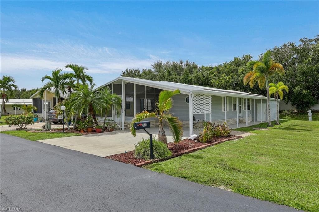 5318 Fiddleleaf DR FORT MYERS, FL 33905