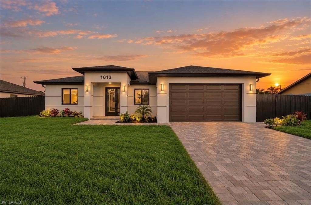 1013 NE 12th TER CAPE CORAL, FL 33909