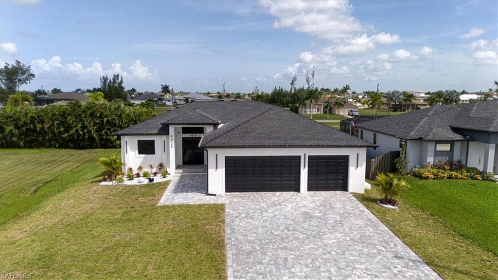 4329 NW 27th TER CAPE CORAL, FL 33993