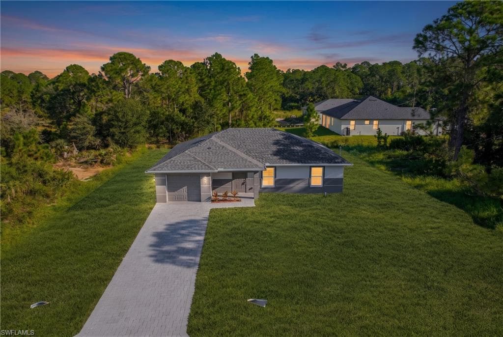 1011 Kent ST E LEHIGH ACRES, FL 33974