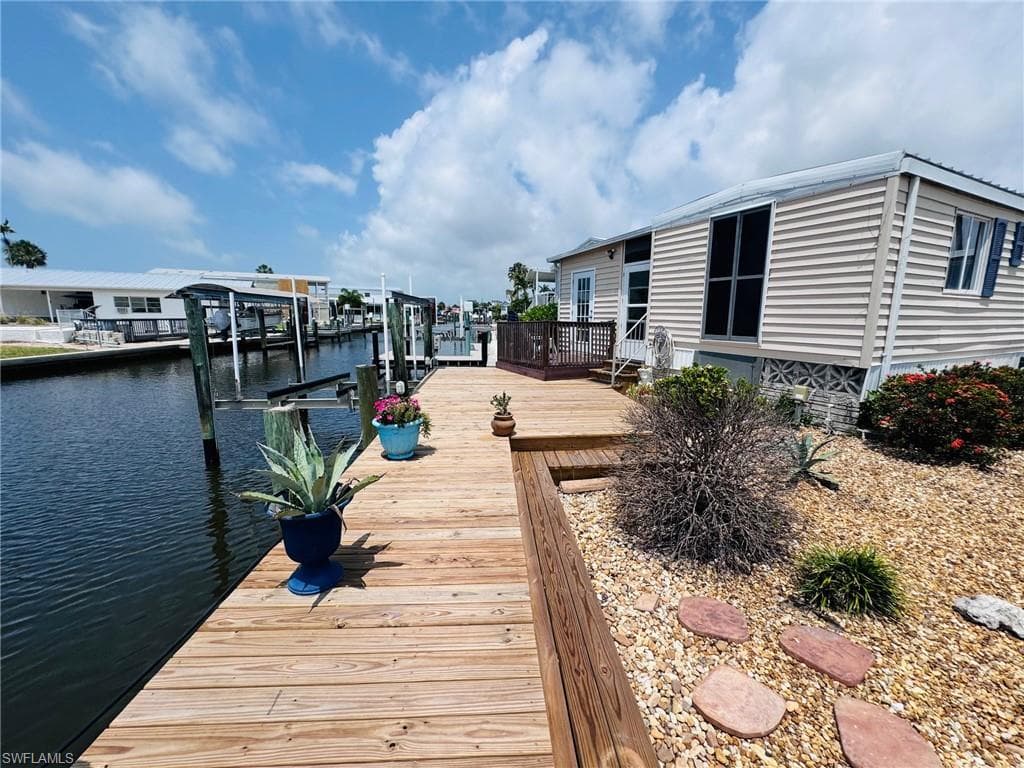 11321 Bougainvillea LN FORT MYERS BEACH, FL 33931