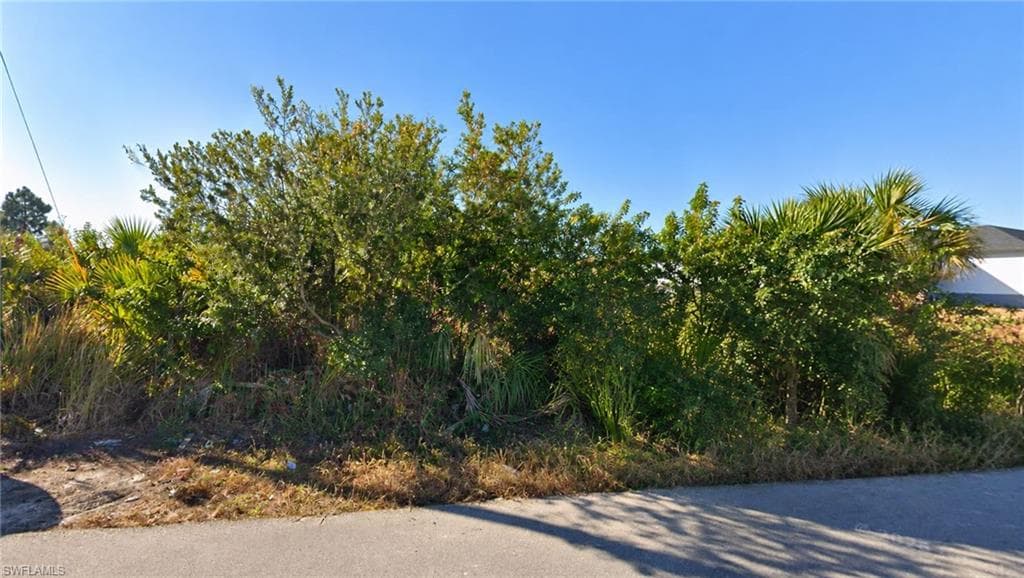 3013 26th ST W LEHIGH ACRES, FL 33971