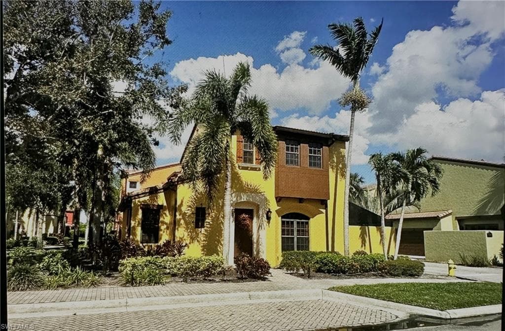 8281 Bibiana WAY 801 FORT MYERS, FL 33912