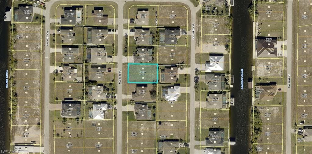 1237 NW 33rd PL CAPE CORAL, FL 33993