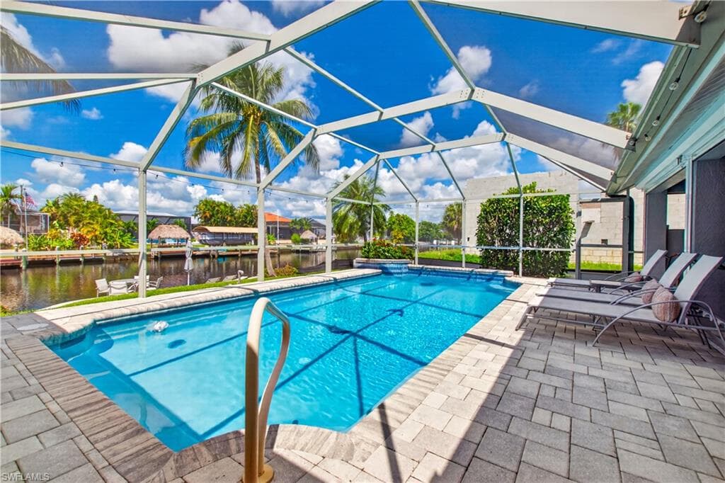 4404 SW 5th AVE CAPE CORAL, FL 33914