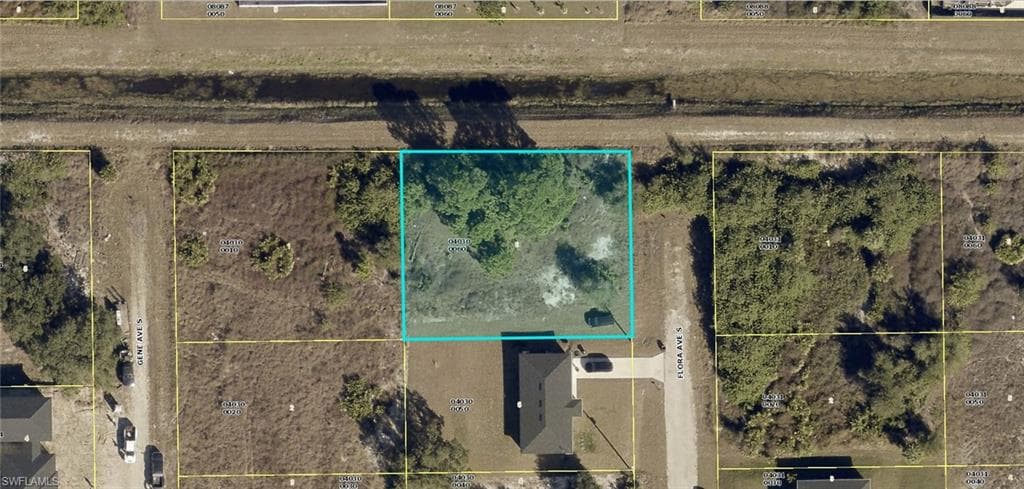 4700 Flora AVE S LEHIGH ACRES, FL 33976