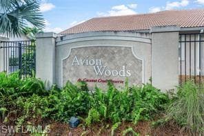 3505 Avion Woods CT 904 NAPLES, FL 34104