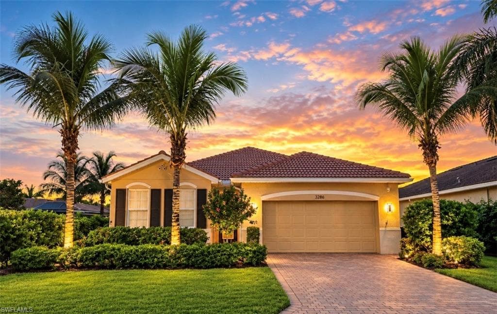 3286 Birchin LN FORT MYERS, FL 33916