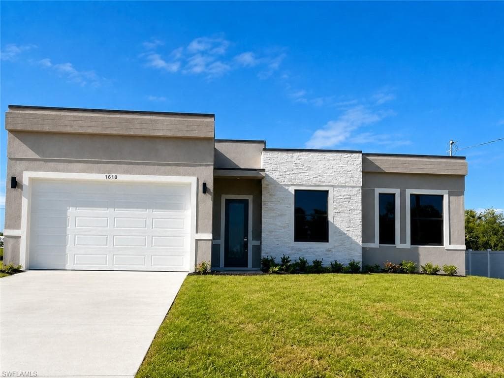 1610 34th LN CAPE CORAL, FL 33909