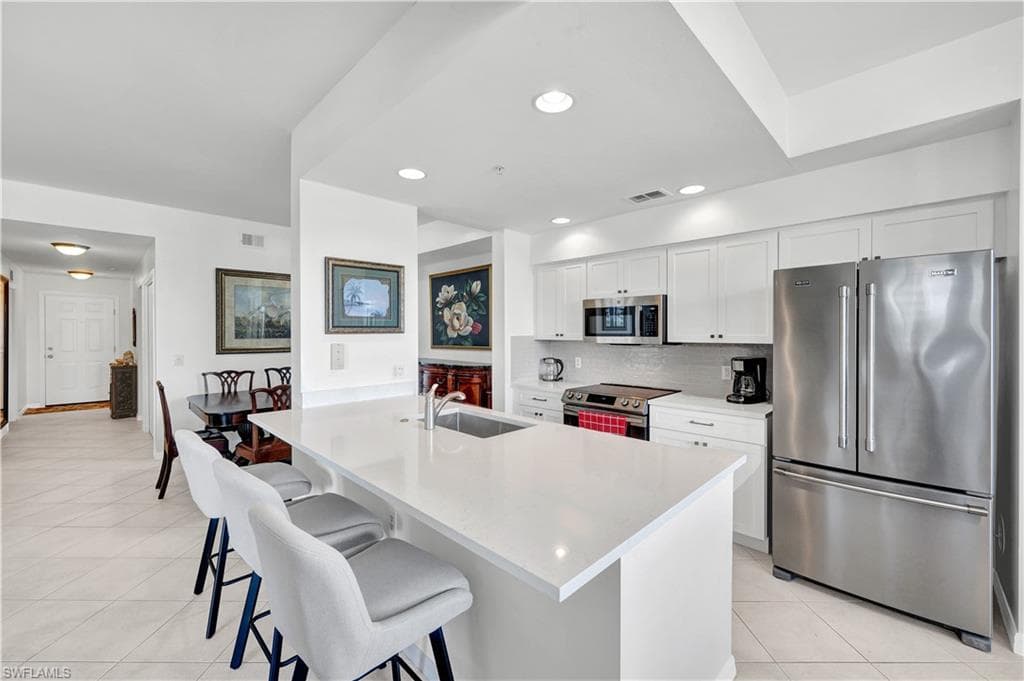 16615 Lake Circle DR 427 FORT MYERS, FL 33908