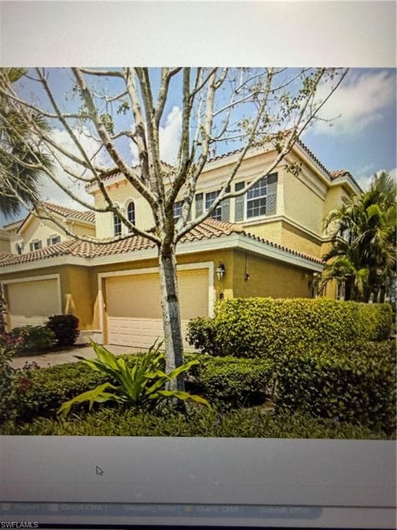 9235 Tesoro LN 4104 NAPLES, FL 34114