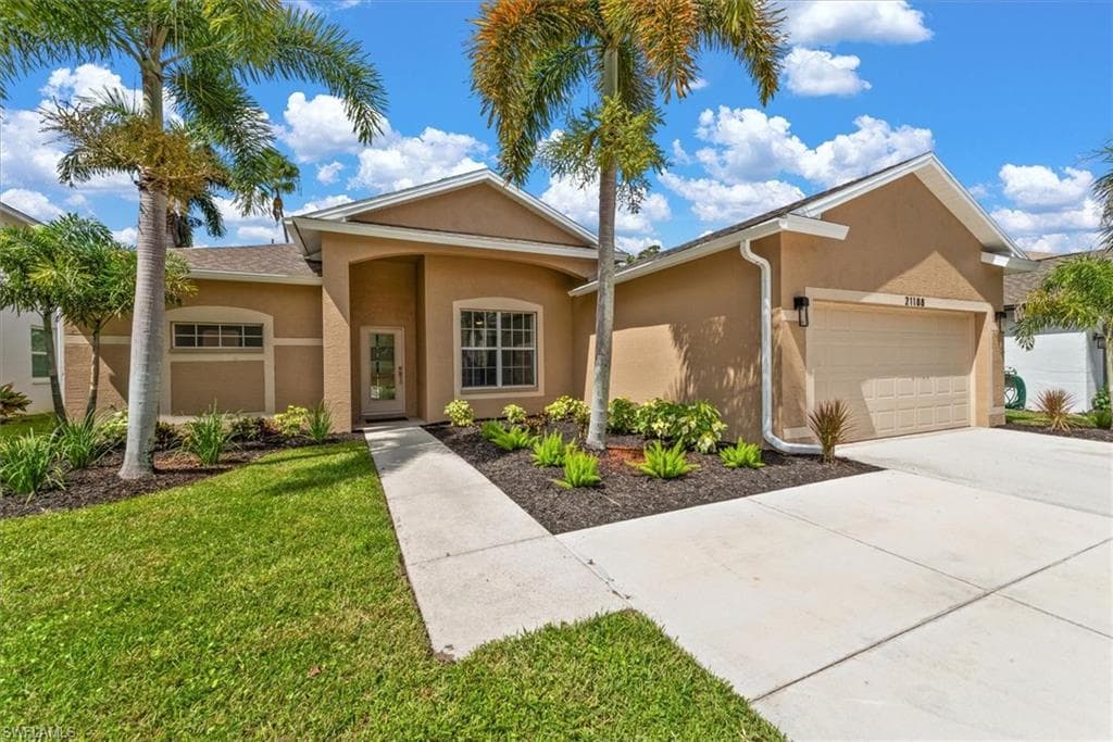 21188 Braxfield LOOP ESTERO, FL 33928