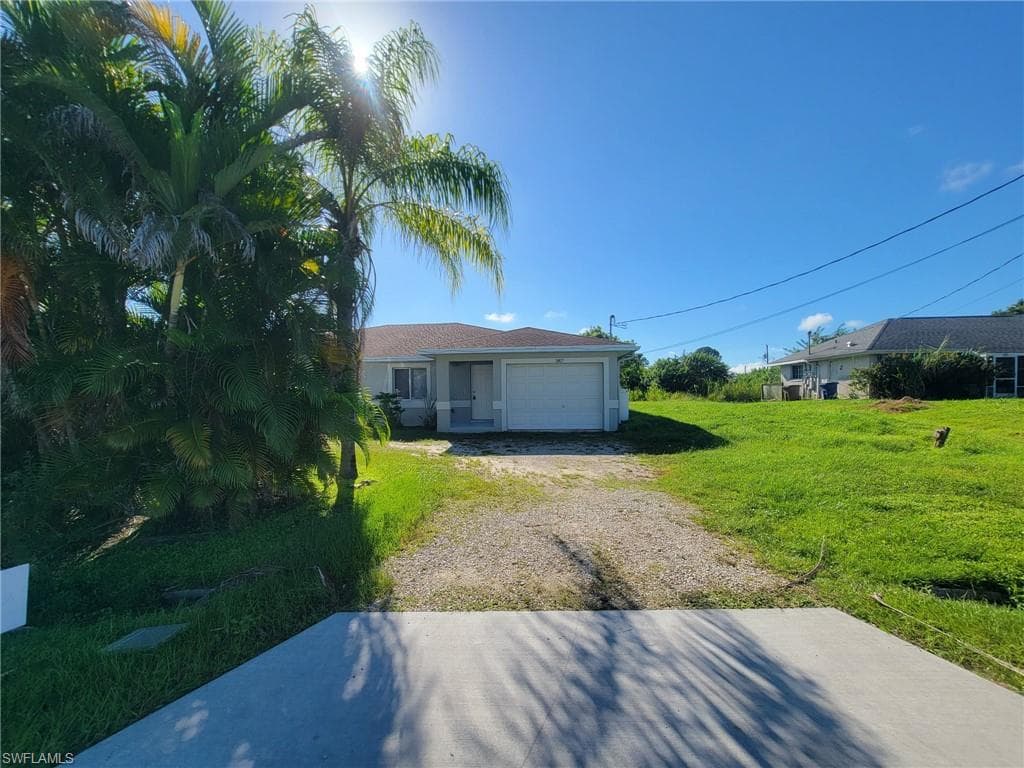 2405 Nobel AVE 2407 LEHIGH ACRES, FL 33973