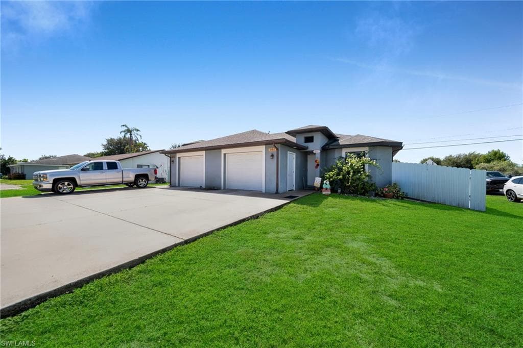 302 / 304 Hancock Bridge PKWY 302 & 304 CAPE CORAL, FL 33990