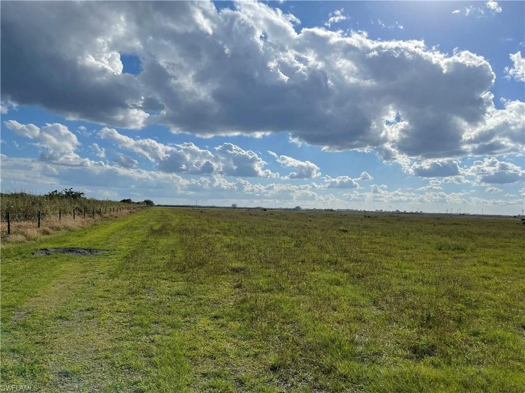 6001 3rd RD LABELLE, FL 33935