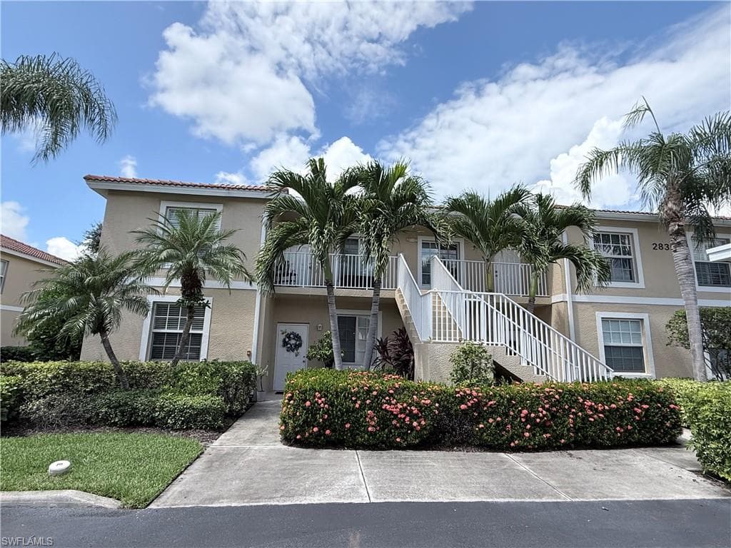 2835 Cypress Trace CIR 102 NAPLES, FL 34119