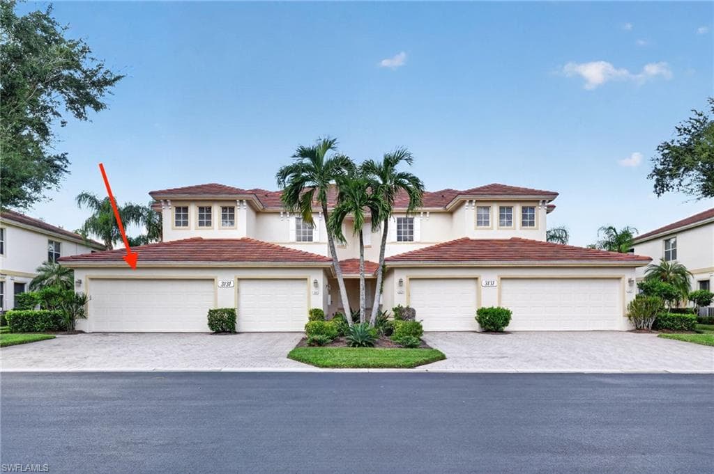 3131 Meandering WAY 101 FORT MYERS, FL 33905