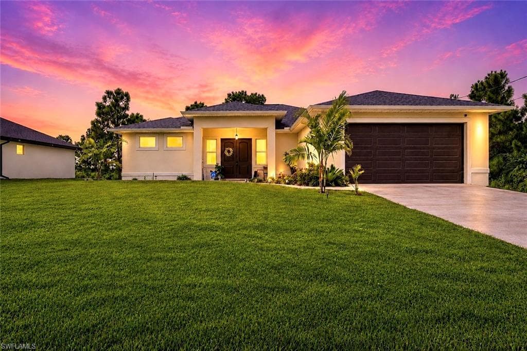 2609 27th ST W LEHIGH ACRES, FL 33971