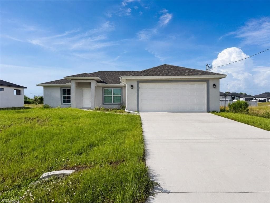 2711 20th ST SW LEHIGH ACRES, FL 33976
