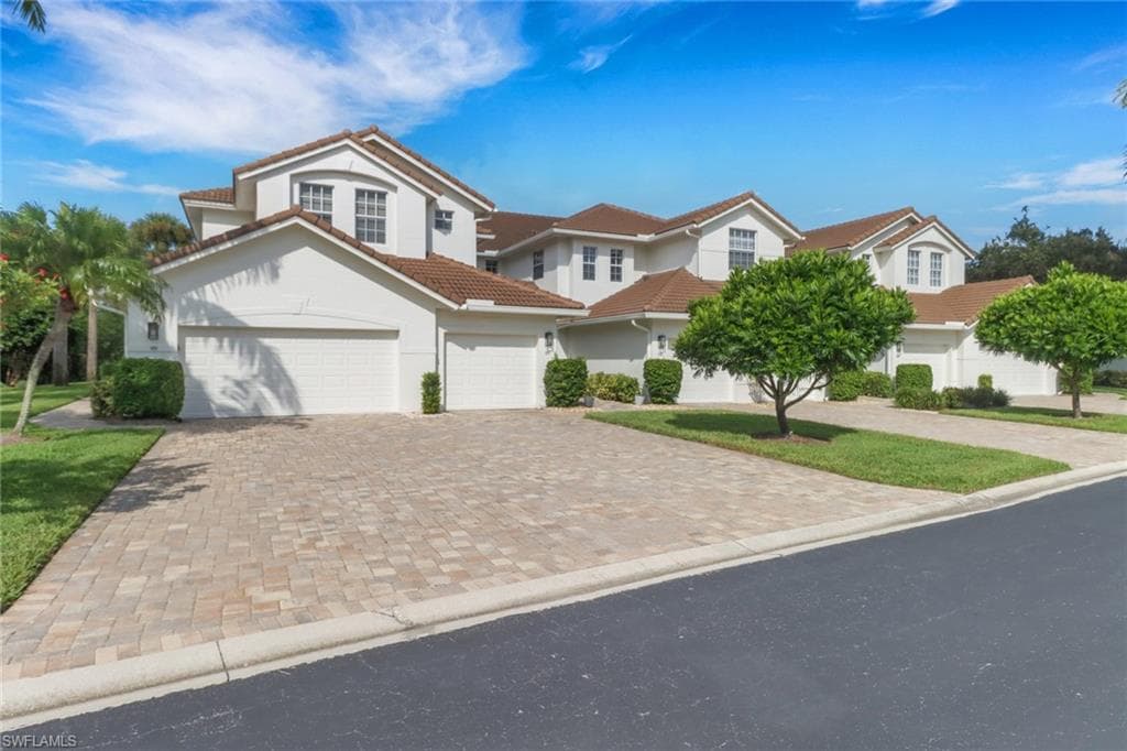26974 Montego Pointe CT 101 BONITA SPRINGS, FL 34134