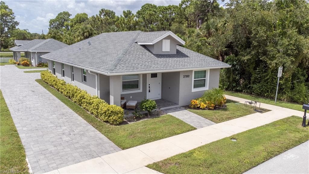 27302 Dortch AVE 304 BONITA SPRINGS, FL 34135