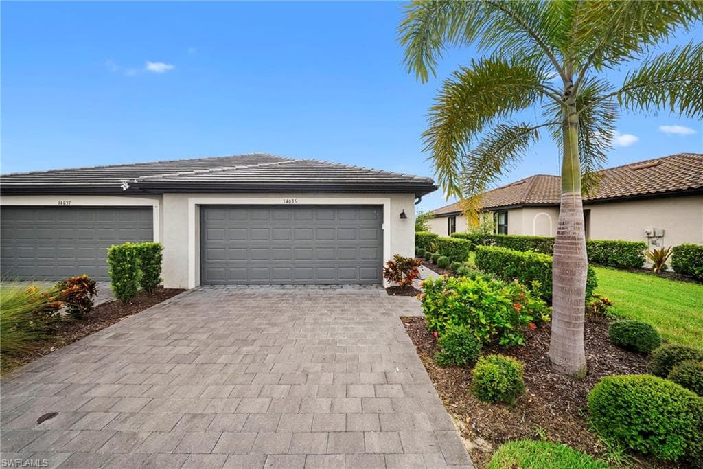 14035 Pine Lodge LN FORT MYERS, FL 33913