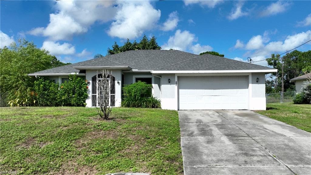 528 Empire AVE S LEHIGH ACRES, FL 33974