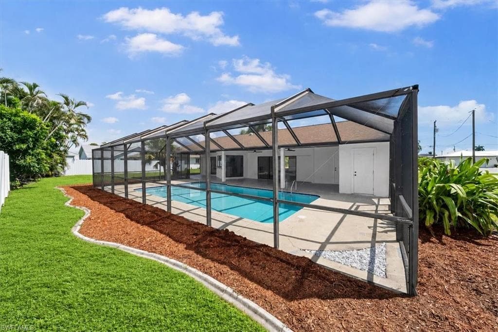 1115 SE 30th TER CAPE CORAL, FL 33904