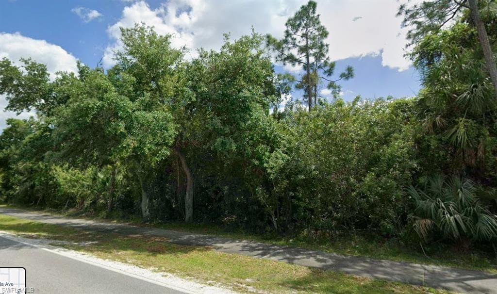 21439 Quesada AVE PORT CHARLOTTE, FL 33952