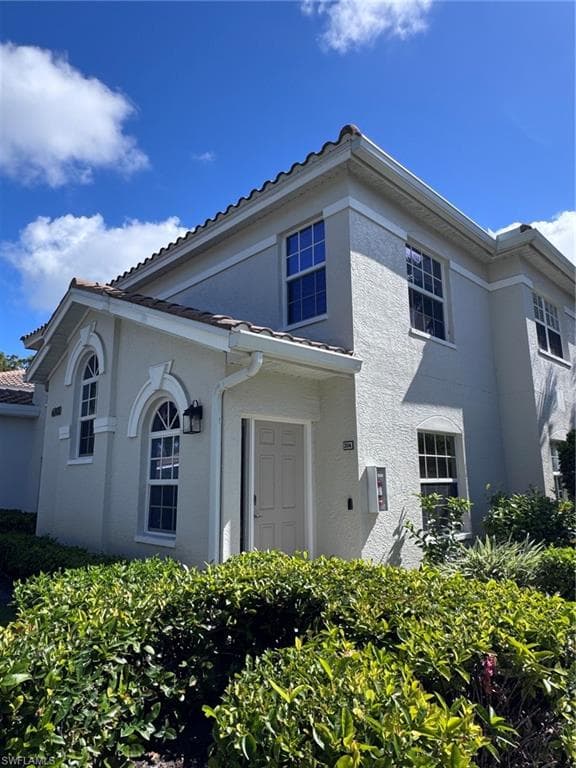 6800 Satinleaf RD S 204 NAPLES, FL 34109