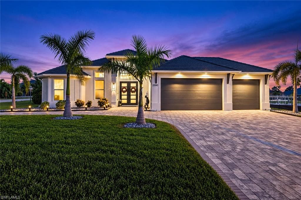 2590 Surfside BLVD CAPE CORAL, FL 33914