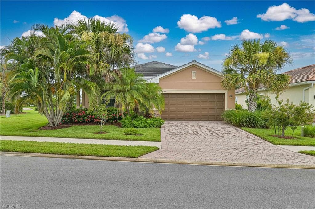 3153 Walnut Grove LN ALVA, FL 33920