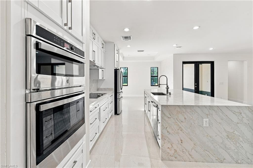 183 5th ST SW NAPLES, FL 34117