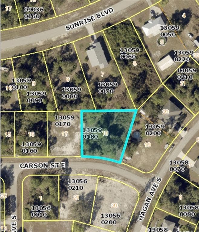 837 Carson ST E LEHIGH ACRES, FL 33974
