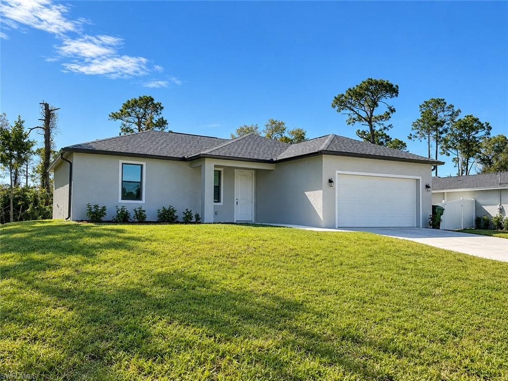 6045 Keystone CIR LABELLE, FL 33935