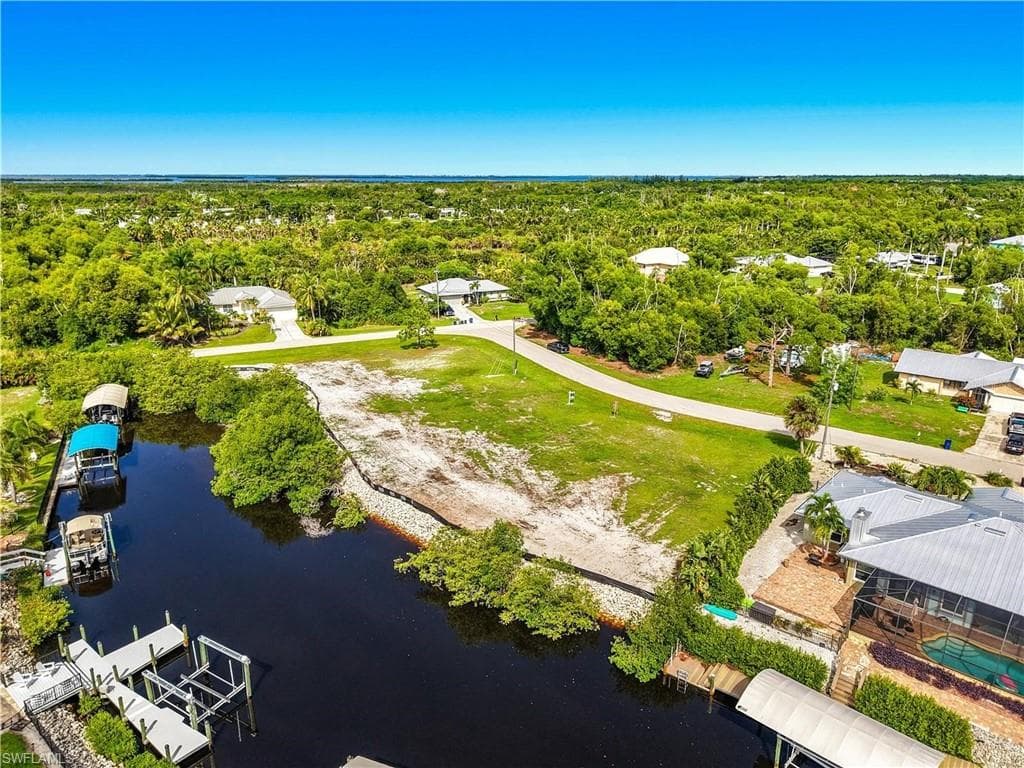 5659 Ann Arbor DR BOKEELIA, FL 33922