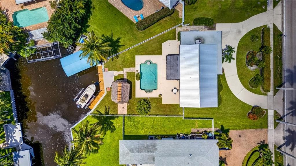 11030 McGregor BLVD FORT MYERS, FL 33919