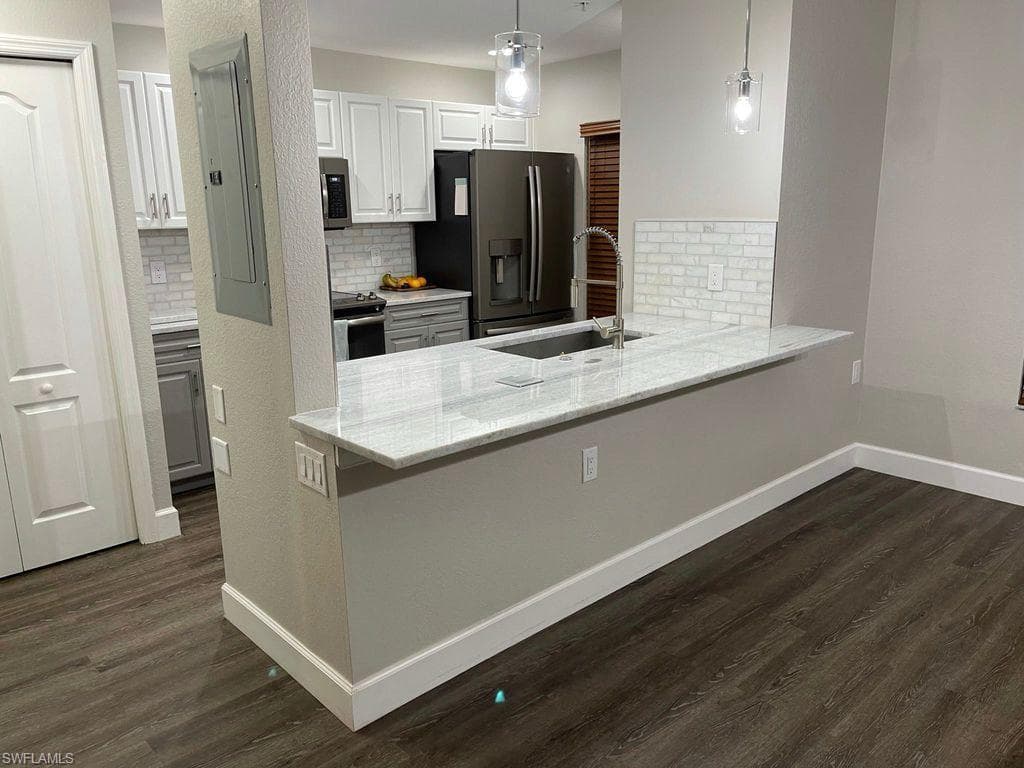 9419 Ivy Brook RUN 1210 FORT MYERS, FL 33913