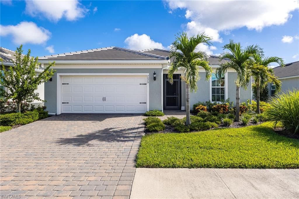 7079 Chapel Creek LN NORTH FORT MYERS, FL 33917