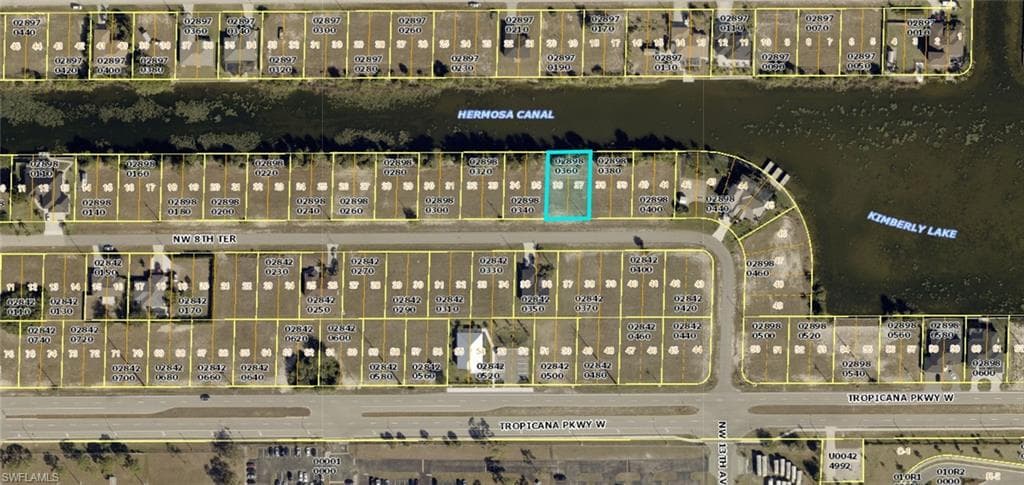 1315 NW 8th TER CAPE CORAL, FL 33993