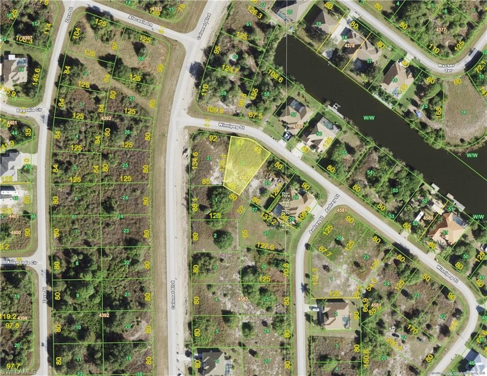 9865 Winnipeg ST PORT CHARLOTTE, FL 33981
