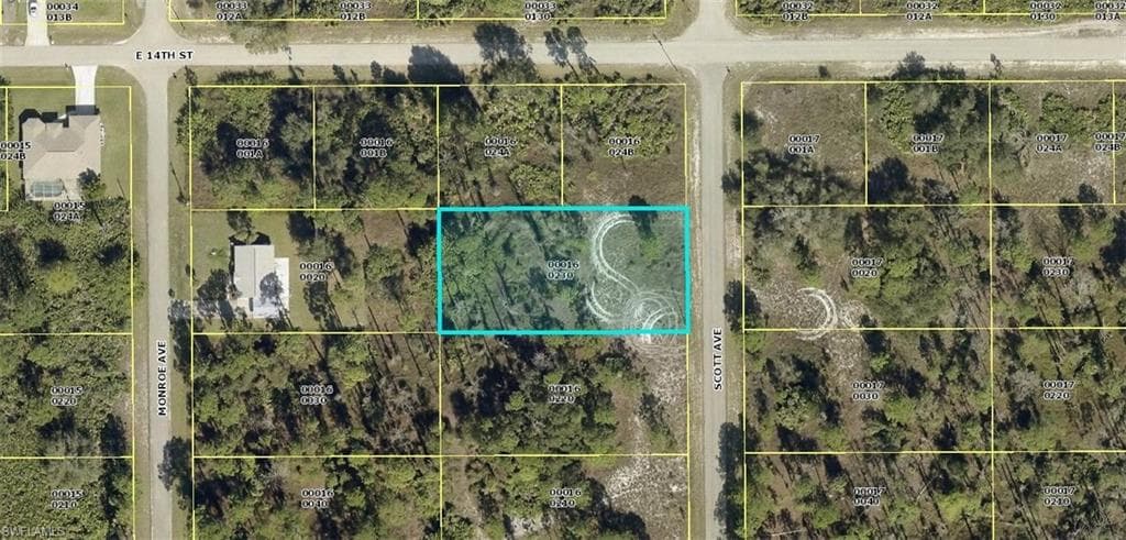 1321 Scott AVE LEHIGH ACRES, FL 33972
