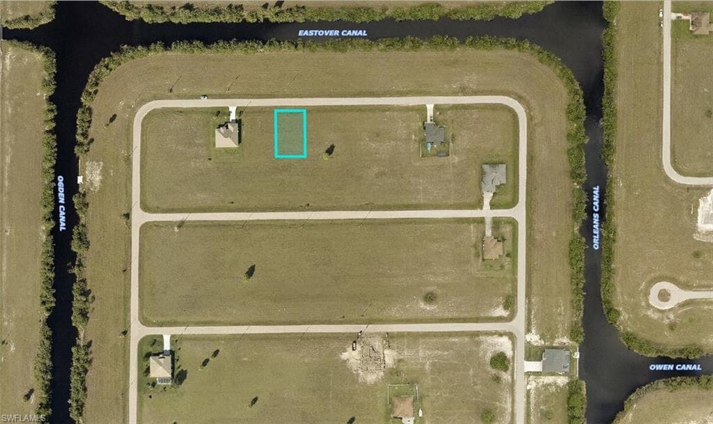 3910 NW 39th ST CAPE CORAL, FL 33993
